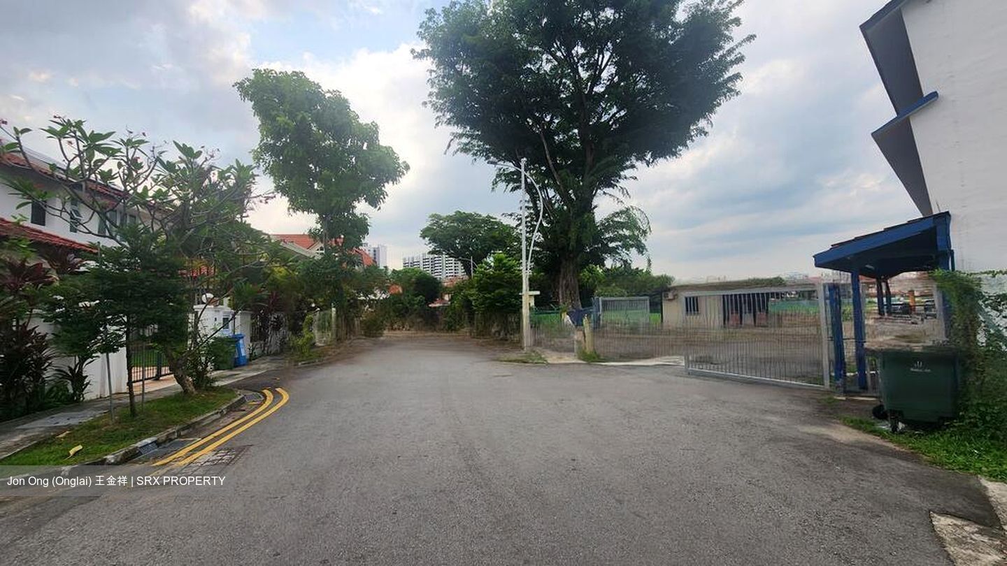 Jalan Kemboja (D13), Terrace #468514961